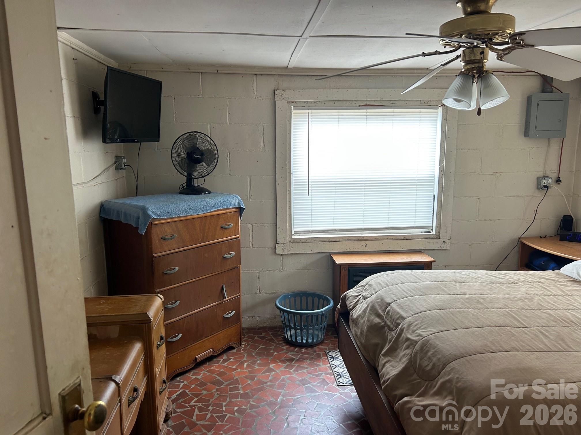 4237 Laurel Hill Road Claremont NC 28610