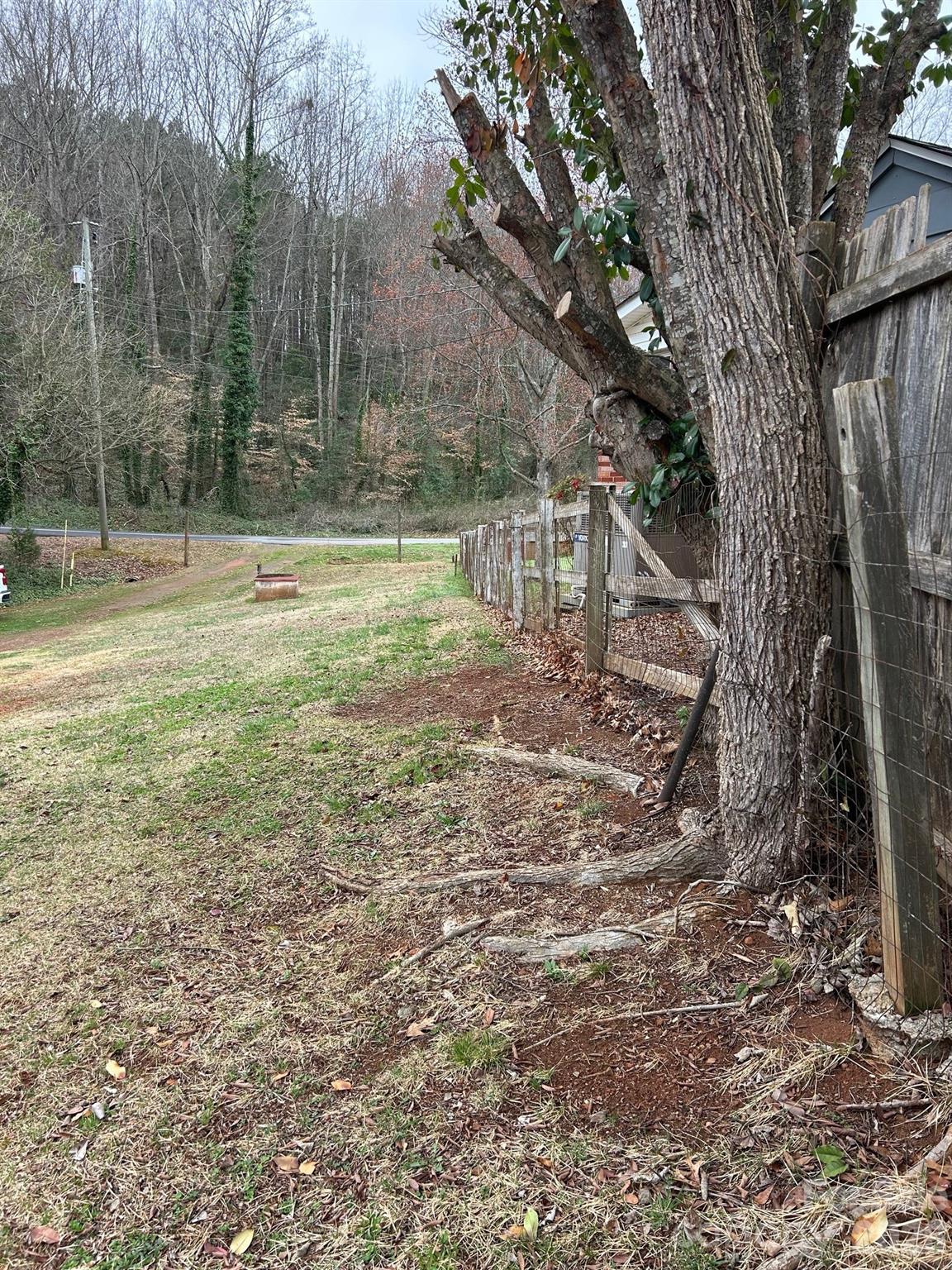 4237 Laurel Hill Road Claremont NC 28610