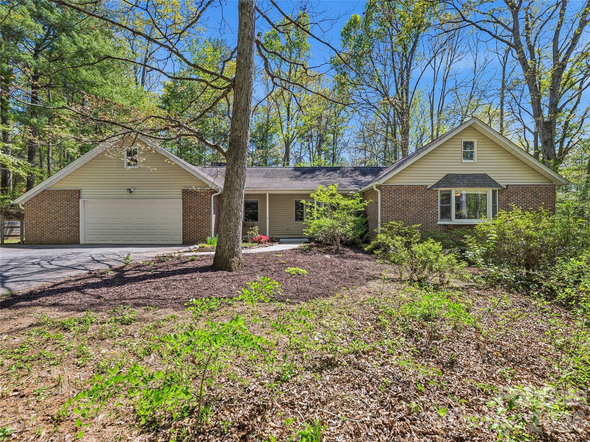 45 Sleepy Hollow Drive Asheville NC 28805