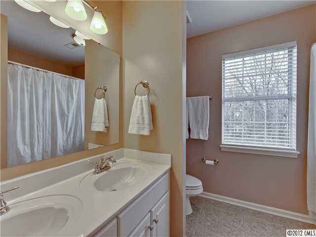 2922 Redfield Drive Charlotte NC 28270