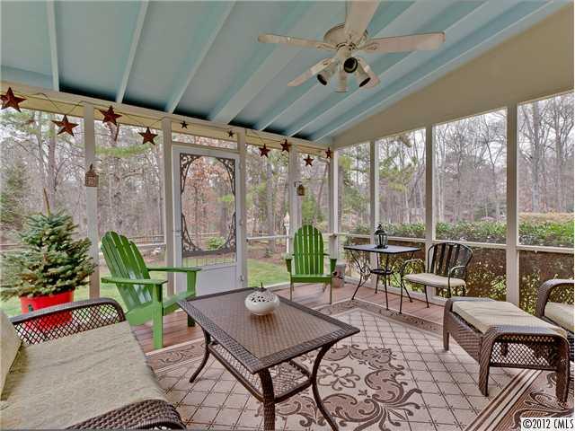 2922 Redfield Drive Charlotte NC 28270