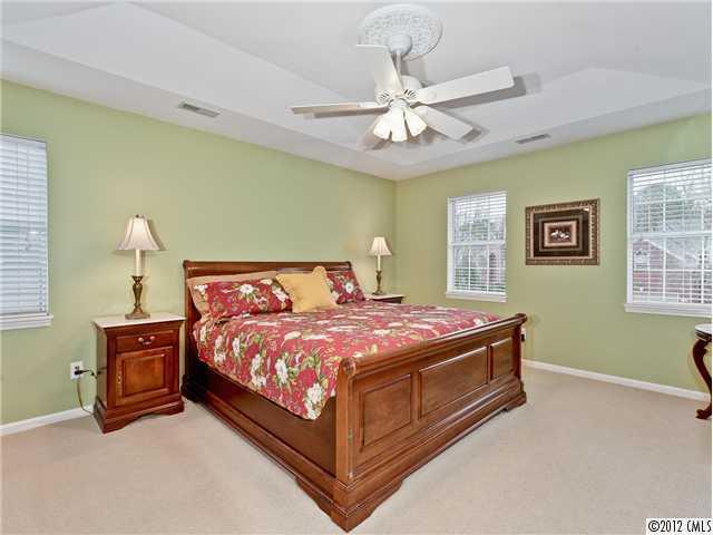2922 Redfield Drive Charlotte NC 28270