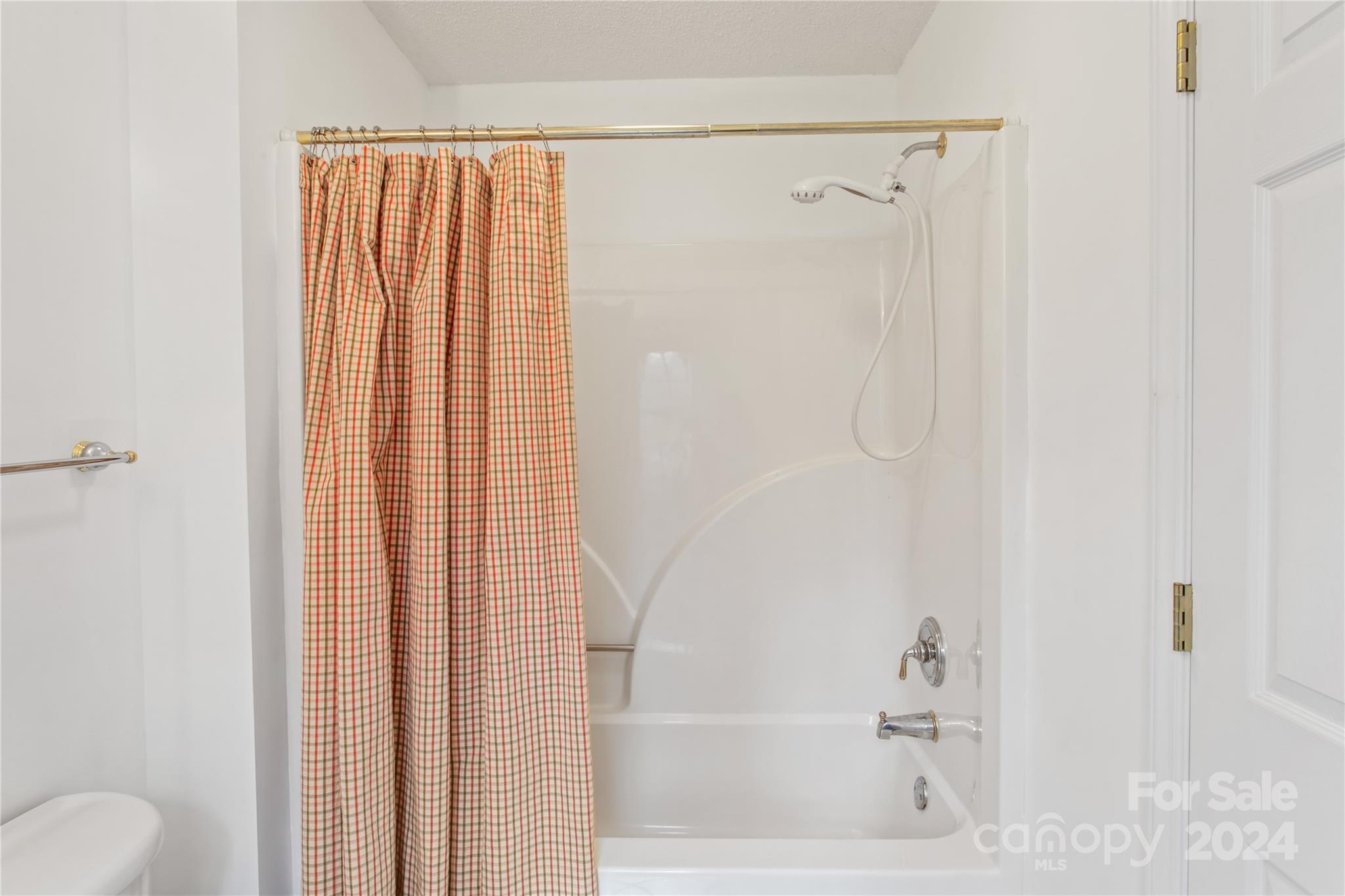 38 Southern Visions Drive Hendersonville NC 28792