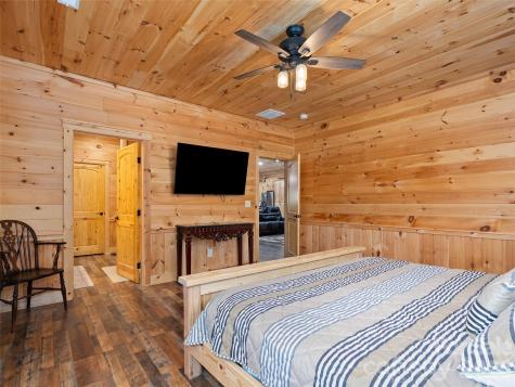 44 Rapid Waters Way Waynesville NC 28785