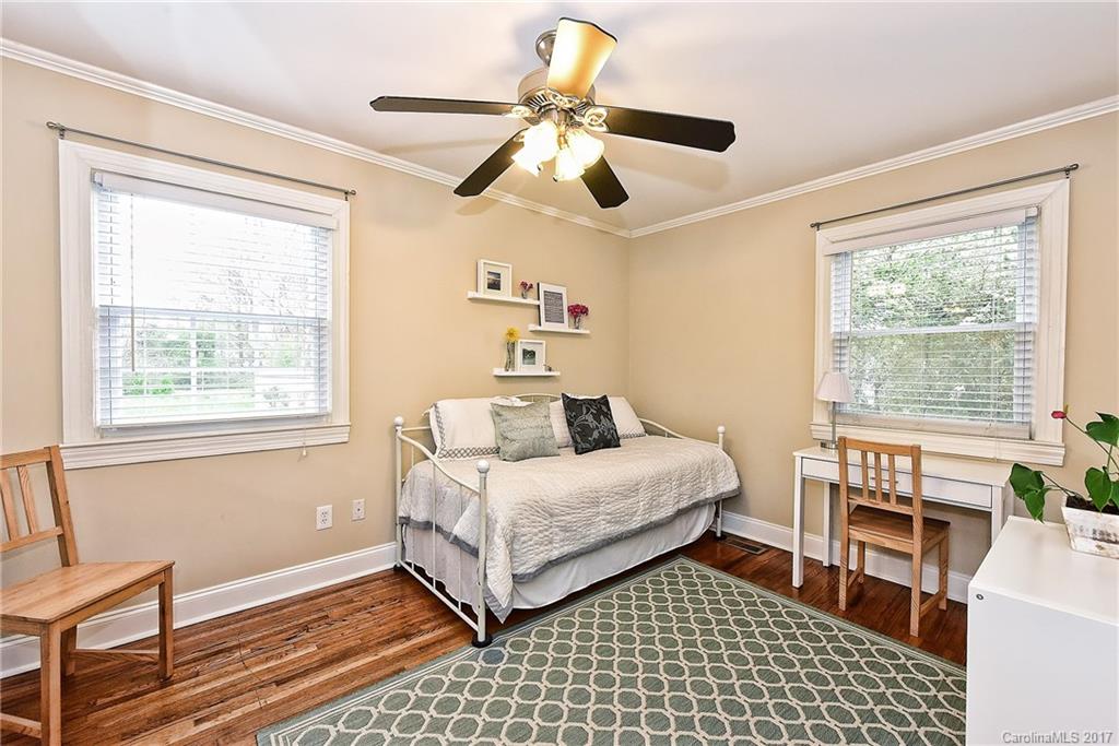 3017 Clemson Avenue Charlotte NC 28205