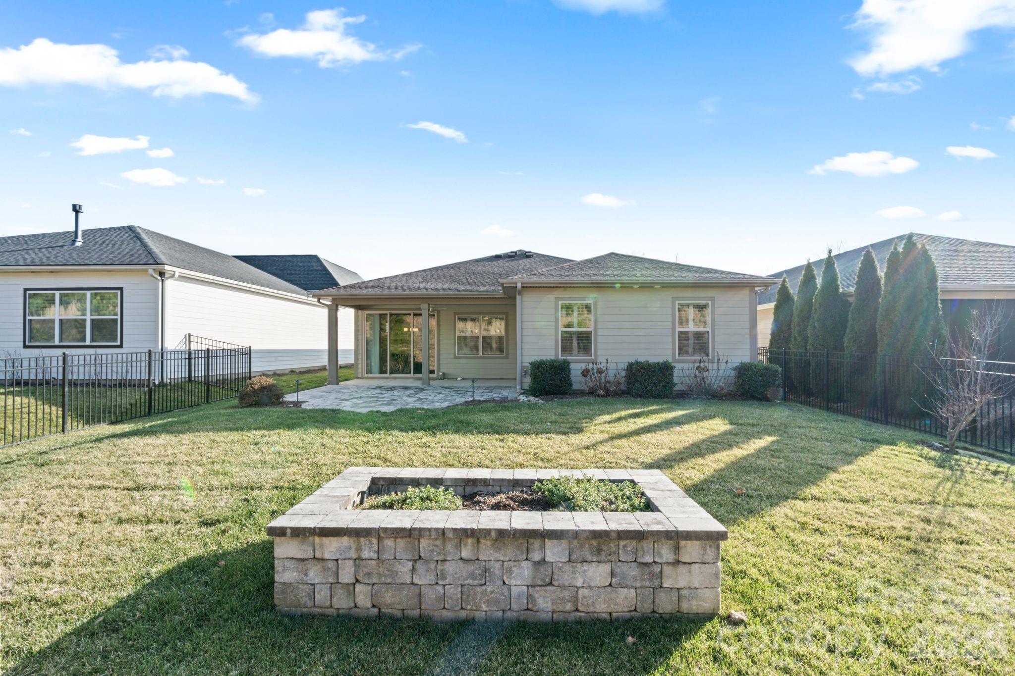 4995 Looking Glass Trail Denver NC 28037