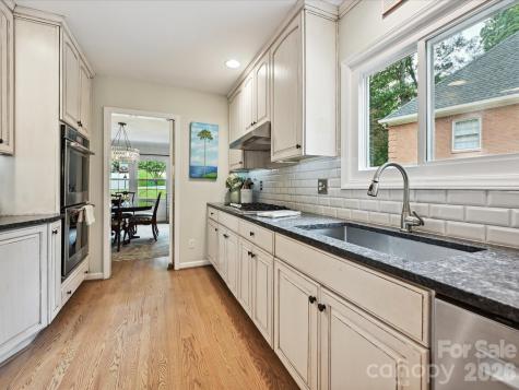 327 Whitestone Road Charlotte NC 28270