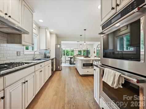 327 Whitestone Road Charlotte NC 28270