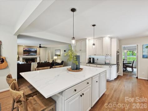 327 Whitestone Road Charlotte NC 28270