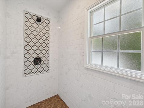 327 Whitestone Road Charlotte NC 28270
