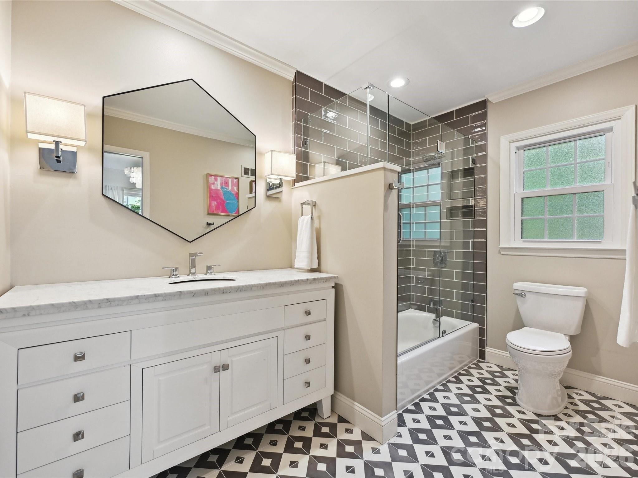 327 Whitestone Road Charlotte NC 28270