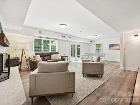 327 Whitestone Road Charlotte NC 28270