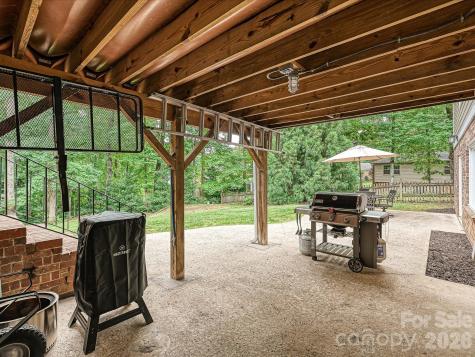 327 Whitestone Road Charlotte NC 28270