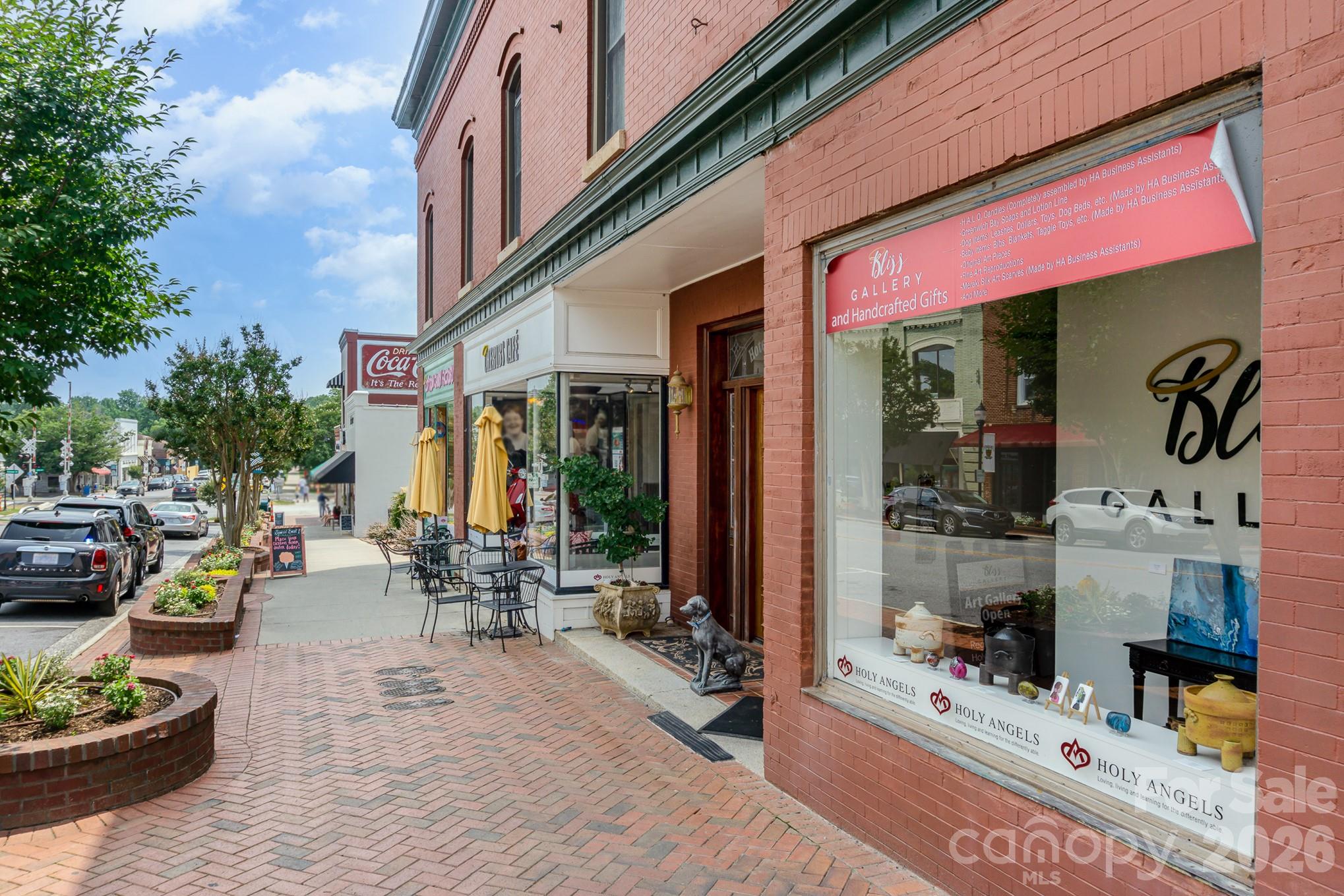 107 Peachtree Street Belmont NC 28012