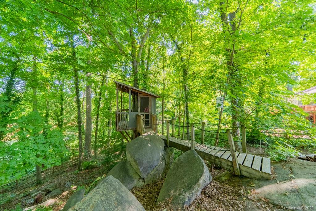 2717 Pencoyd Lane Charlotte NC 28210