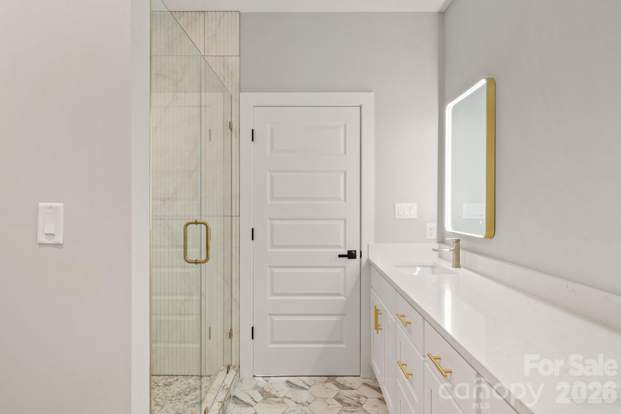 62 Upper Moffitt Road Asheville NC 28805