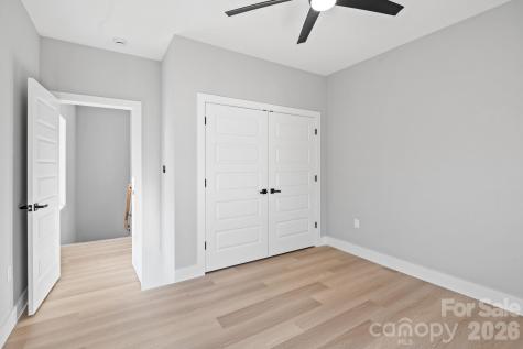 62 Upper Moffitt Road Asheville NC 28805