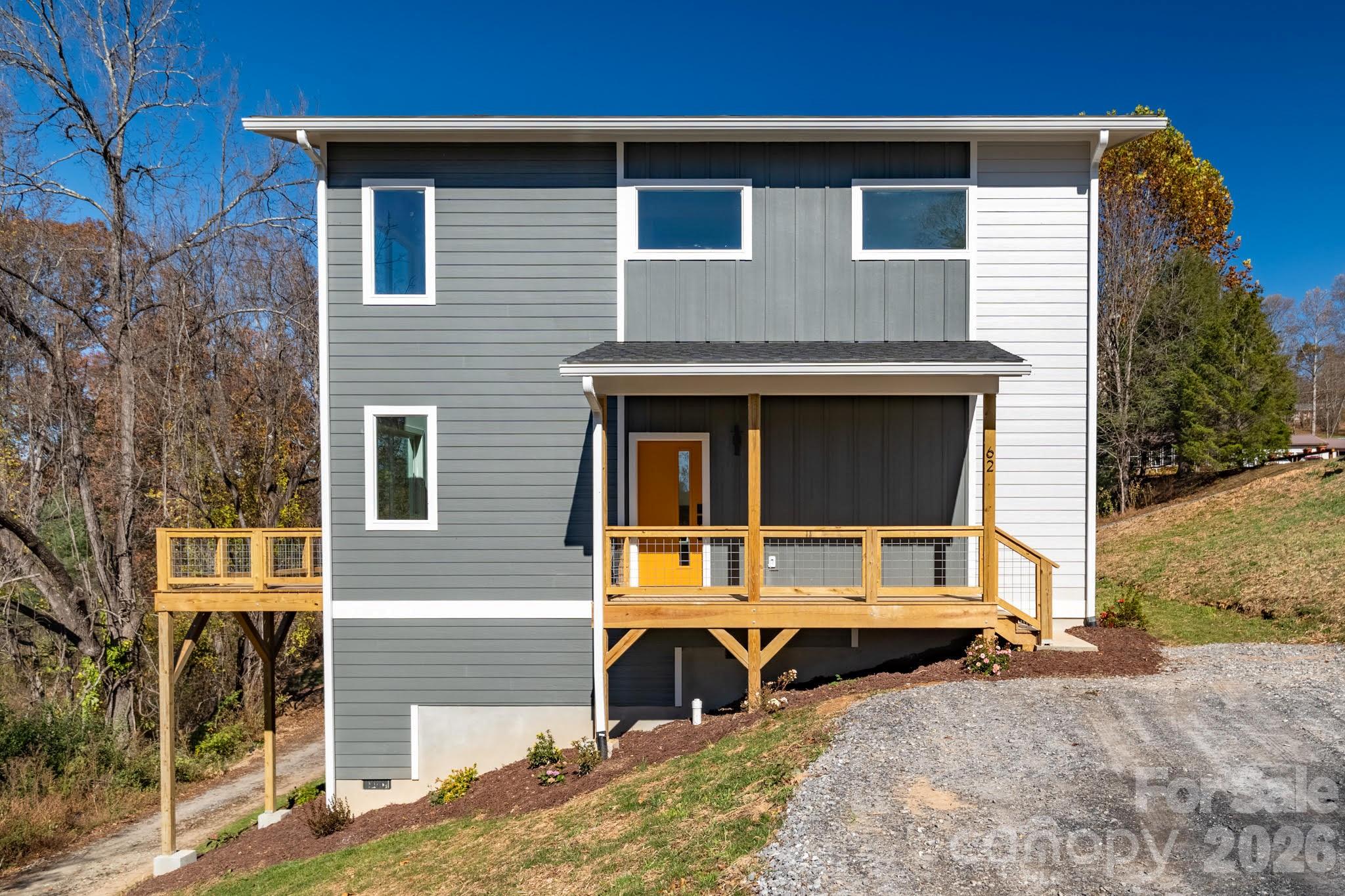 62 Upper Moffitt Road Asheville NC 28805
