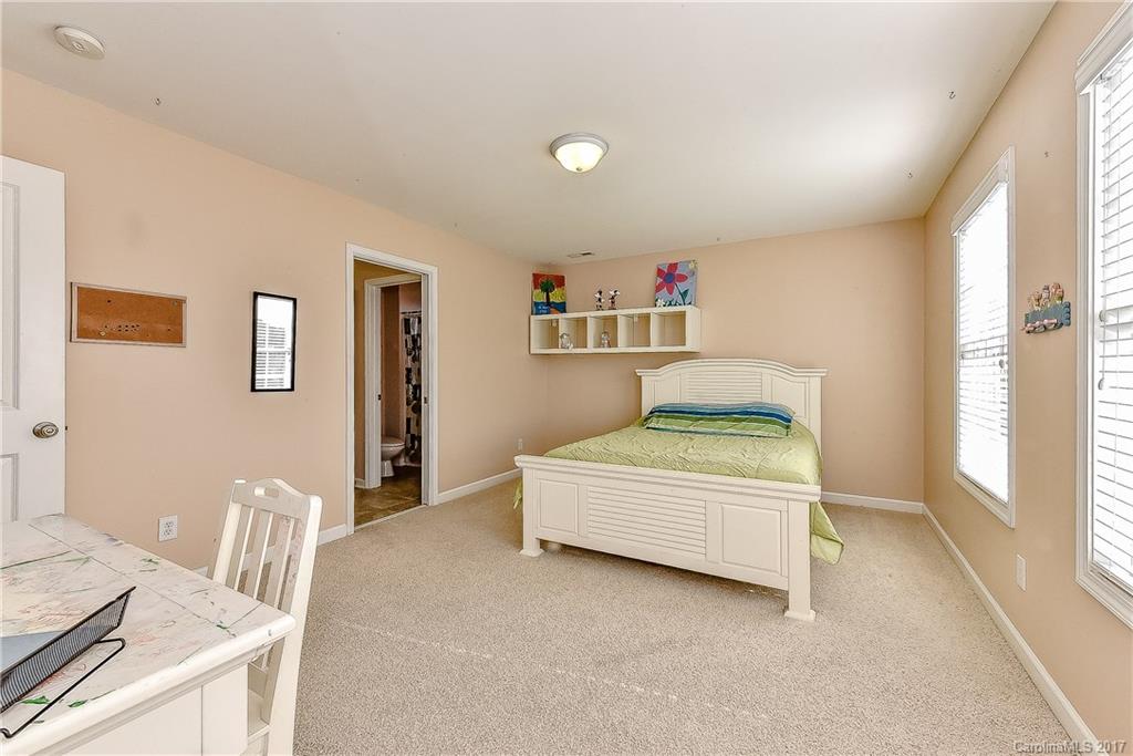 1006 Sudbury Lane Matthews NC 28104