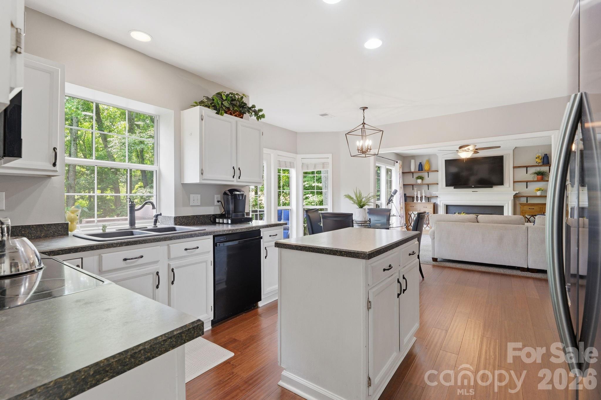 4219 Beauvista Drive Charlotte NC 28269