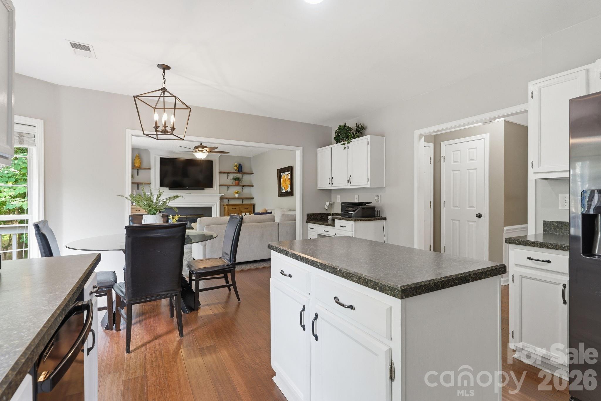 4219 Beauvista Drive Charlotte NC 28269
