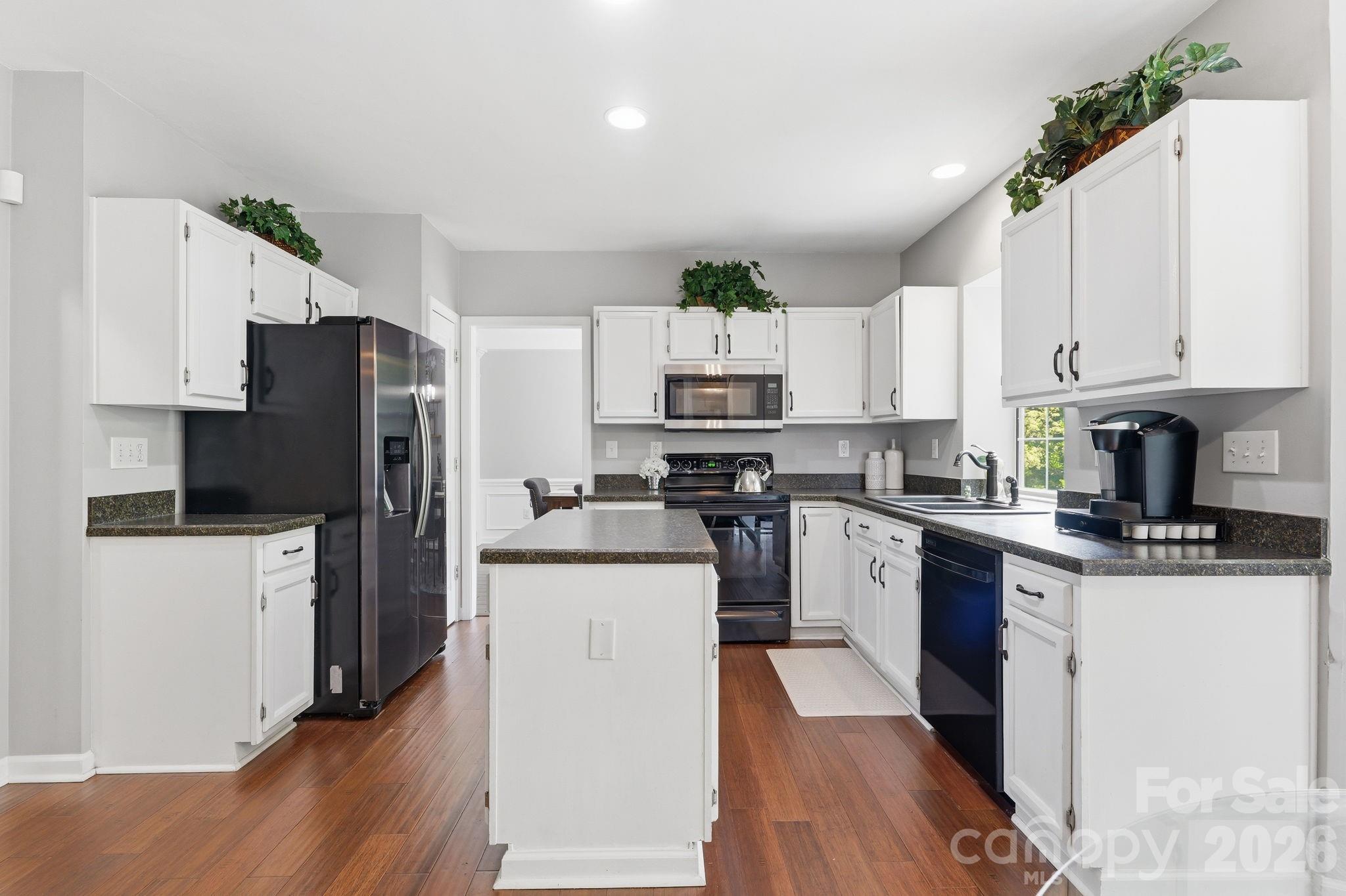 4219 Beauvista Drive Charlotte NC 28269