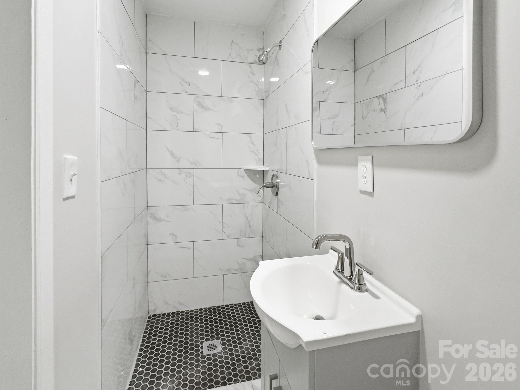 1420 Rollingwood Drive Charlotte NC 28217