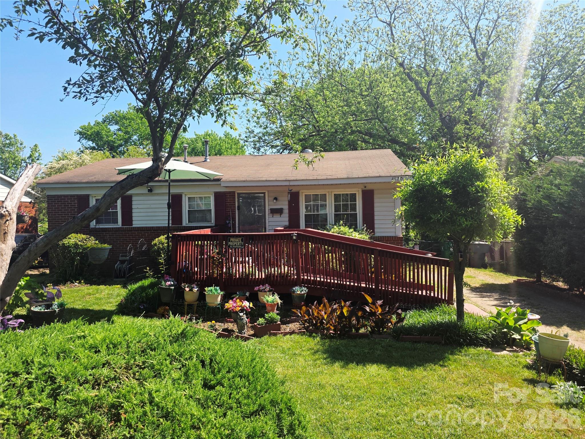 4920 Winchester Street Charlotte NC 28208