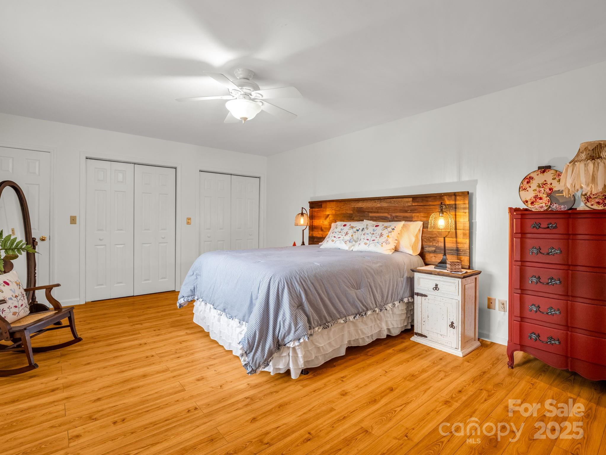 1145 Bearwallow Mountain Road Hendersonville NC 28792