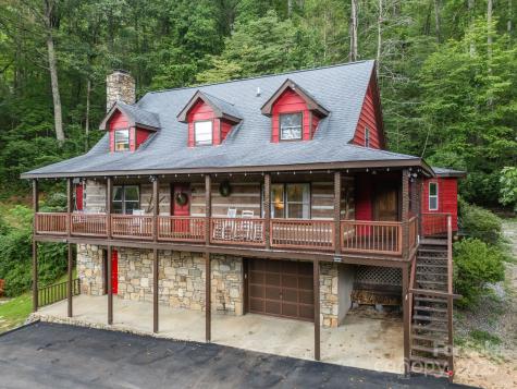 1145 Bearwallow Mountain Road Hendersonville NC 28792