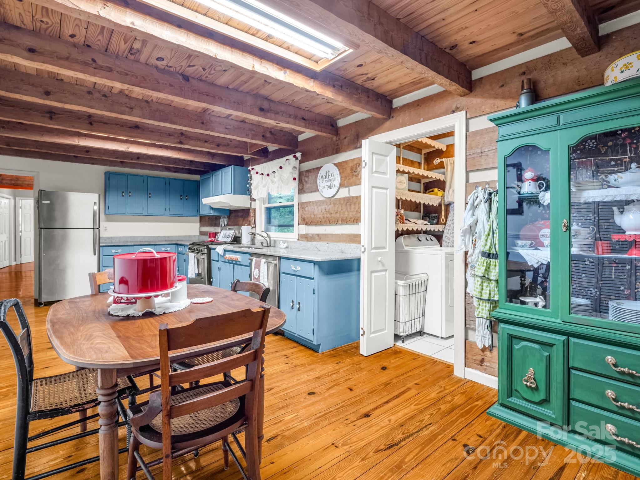 1145 Bearwallow Mountain Road Hendersonville NC 28792