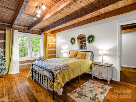 1145 Bearwallow Mountain Road Hendersonville NC 28792