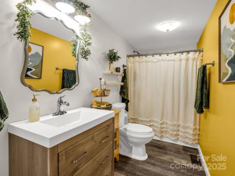 1145 Bearwallow Mountain Road Hendersonville NC 28792