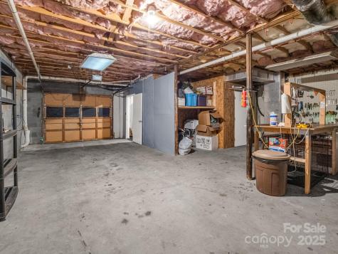 1145 Bearwallow Mountain Road Hendersonville NC 28792