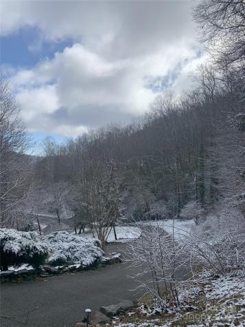 1145 Bearwallow Mountain Road Hendersonville NC 28792