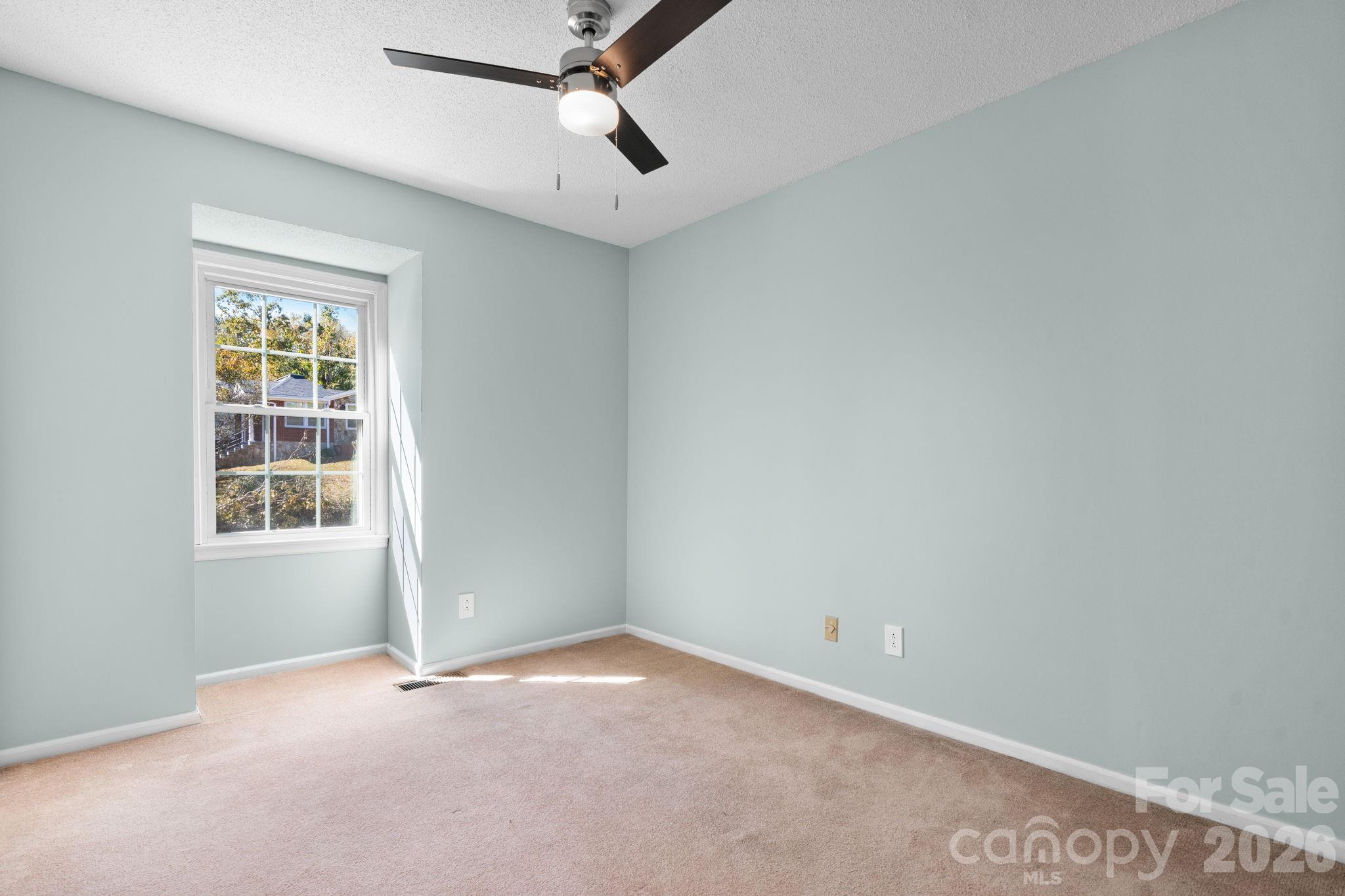 102 Castlegate Drive Morganton NC 28655