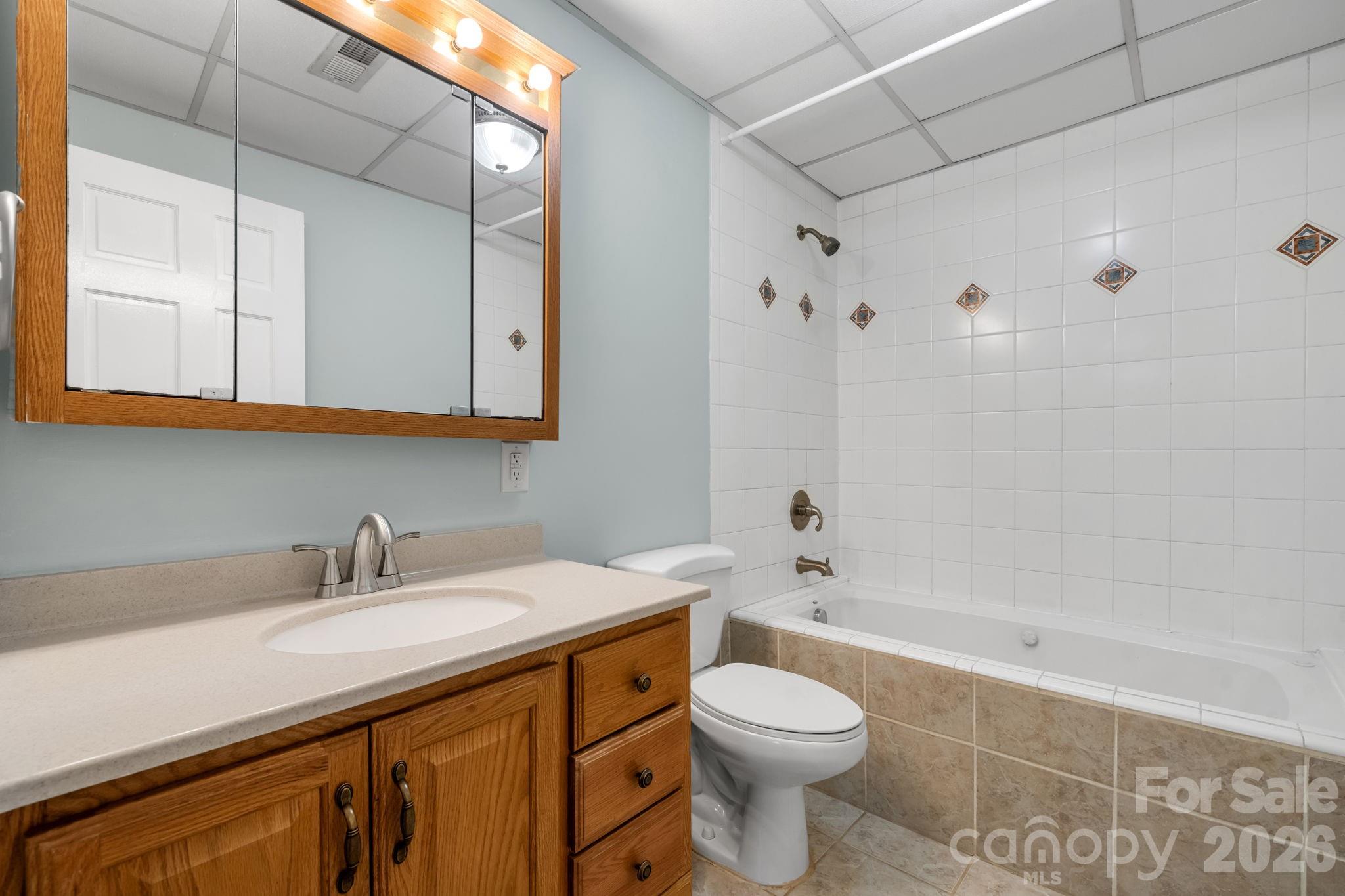 102 Castlegate Drive Morganton NC 28655