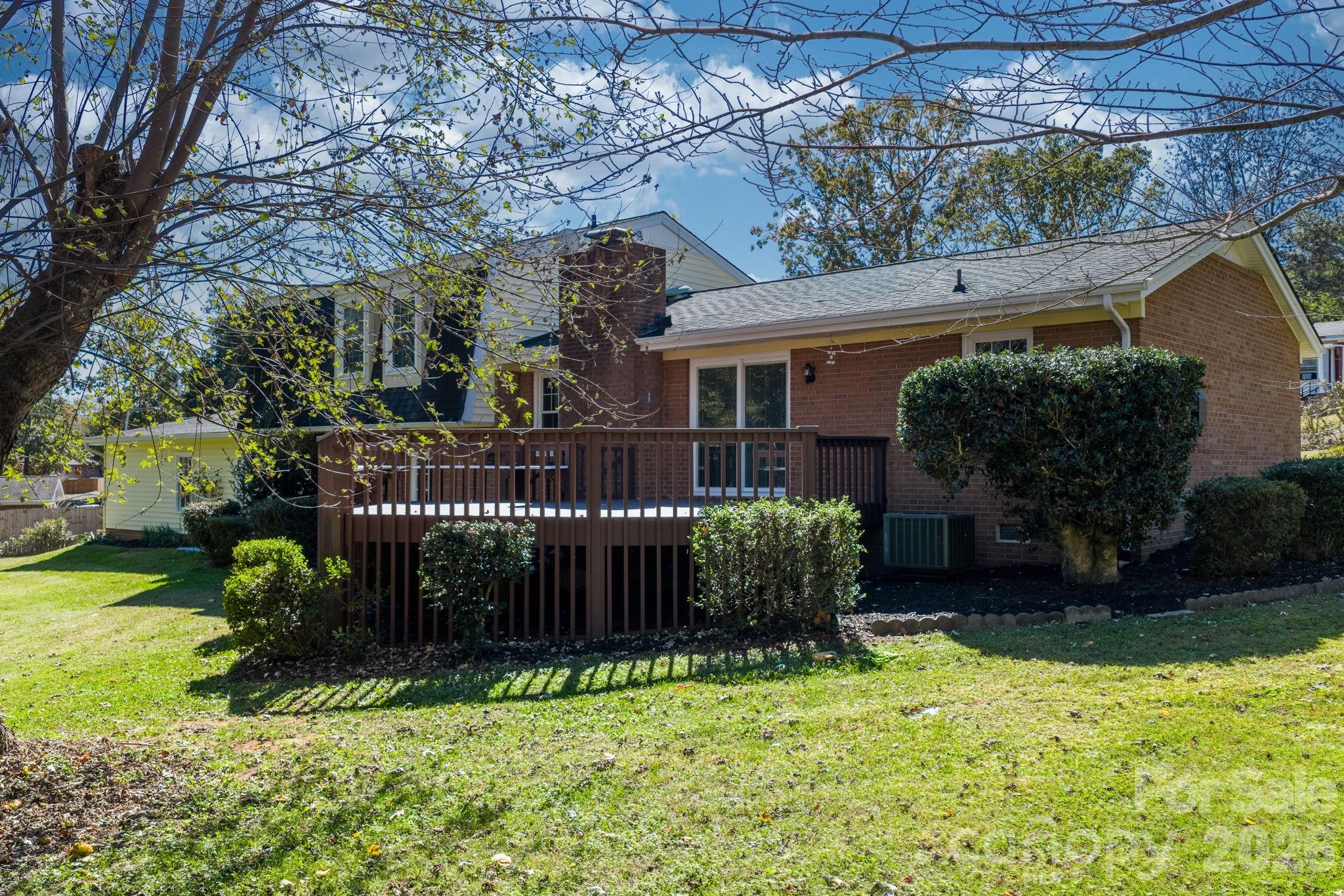 102 Castlegate Drive Morganton NC 28655