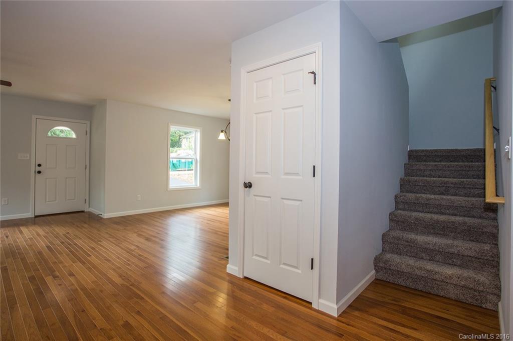 98 Le-an-hurst Road Asheville NC 28803