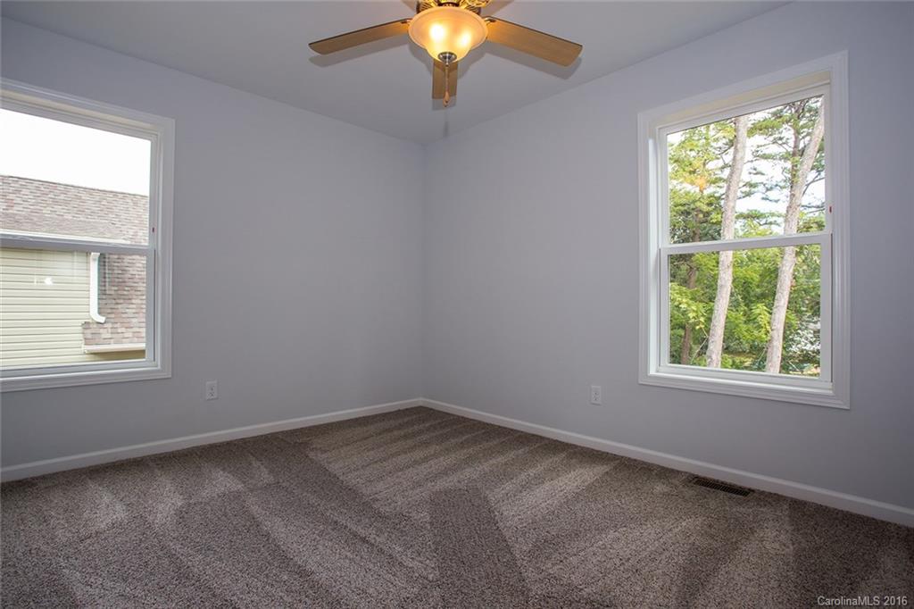 98 Le-an-hurst Road Asheville NC 28803
