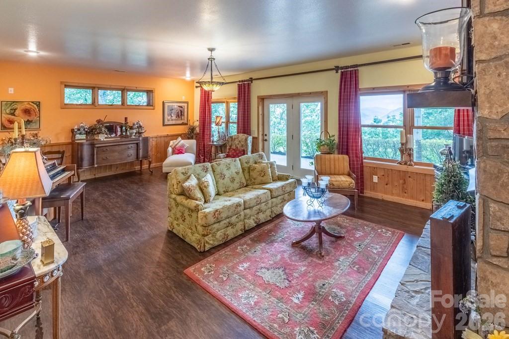 1783 W Cliff Road Cullowhee NC 28723