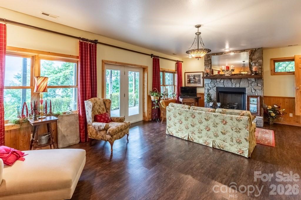 1783 W Cliff Road Cullowhee NC 28723