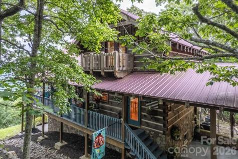 1783 W Cliff Road Cullowhee NC 28723