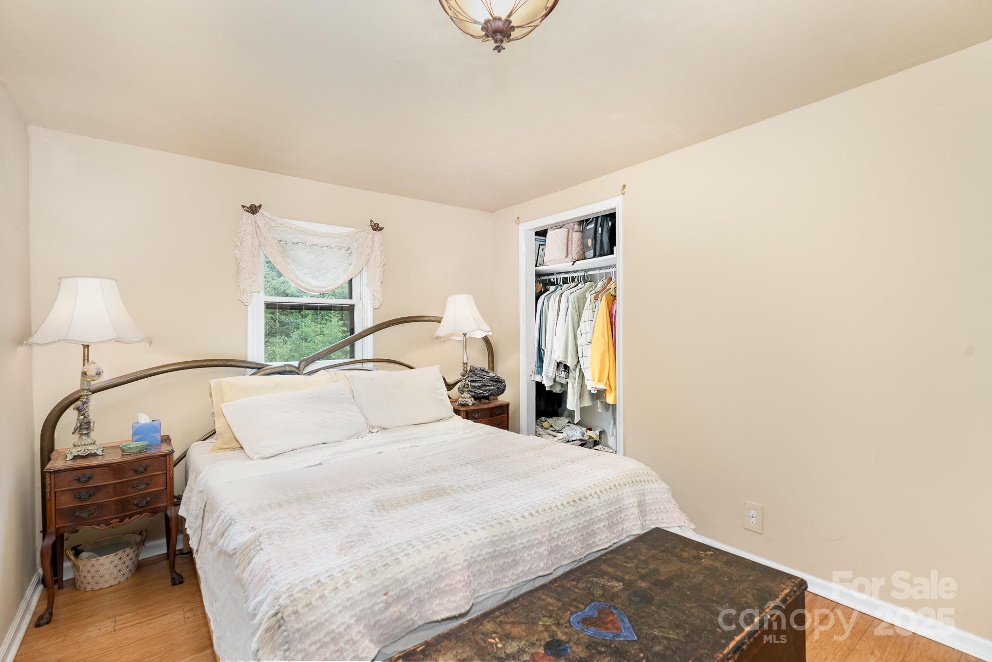 4124 Oakwood Road Charlotte NC 28269