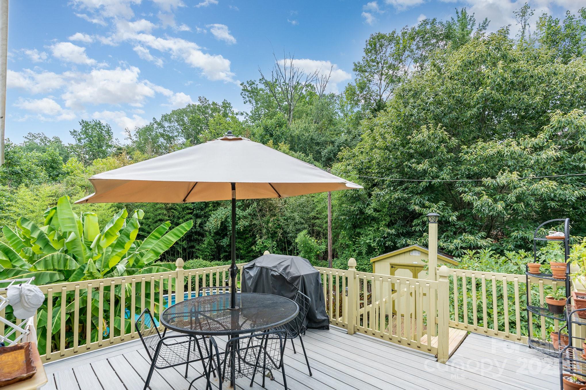 4124 Oakwood Road Charlotte NC 28269