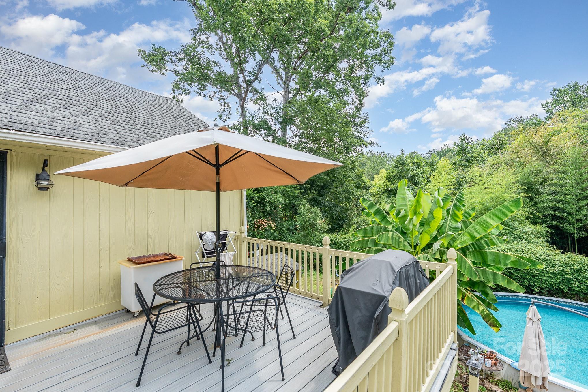 4124 Oakwood Road Charlotte NC 28269