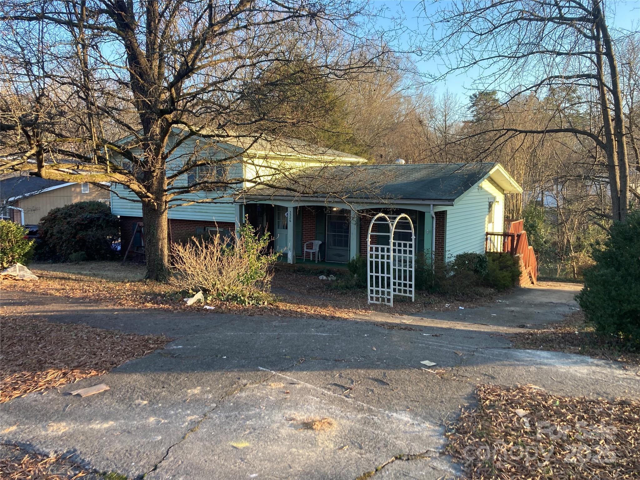 3326 Winterfield Place Charlotte NC 28205