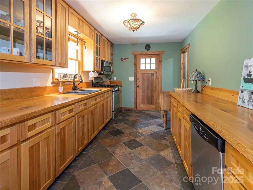 167 Bold Springs Road Sylva NC 28779