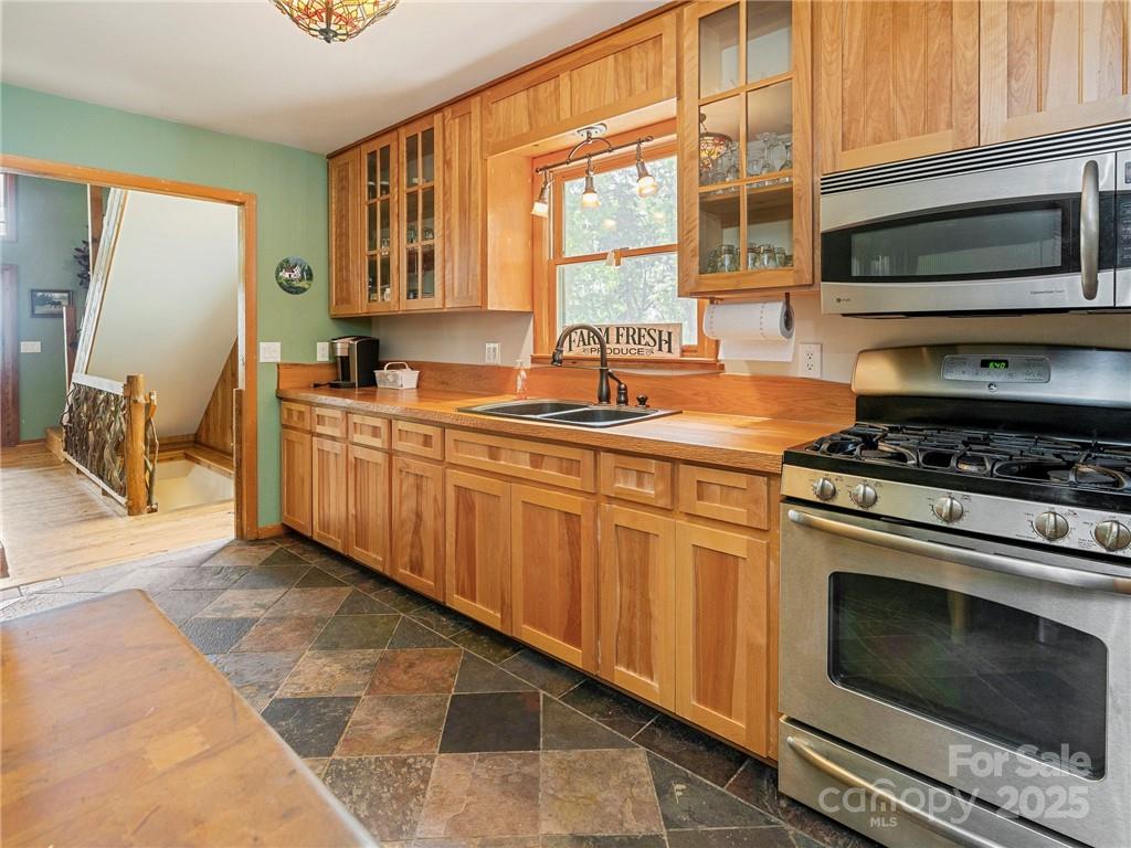 167 Bold Springs Road Sylva NC 28779