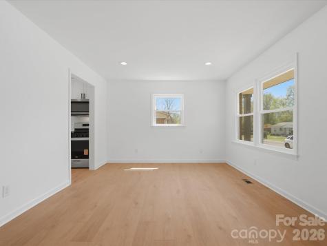 4946 Morgan Street Charlotte NC 28208